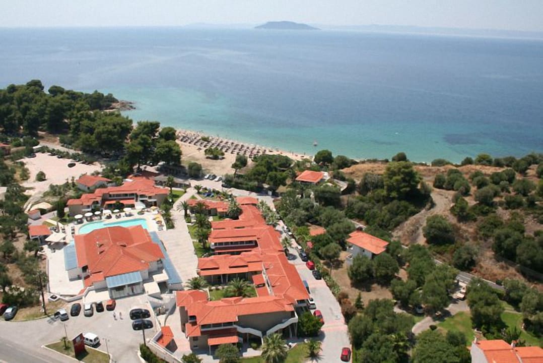 Außenansicht Hotel Lagomandra Beach
