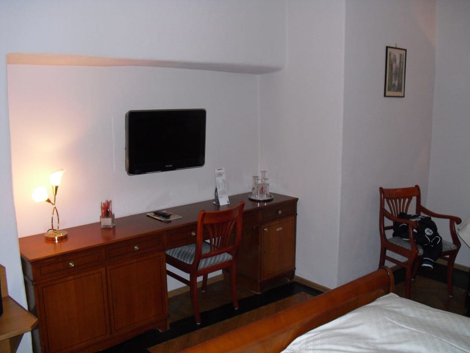 Schreibtisch Hotel Deutsches Haus