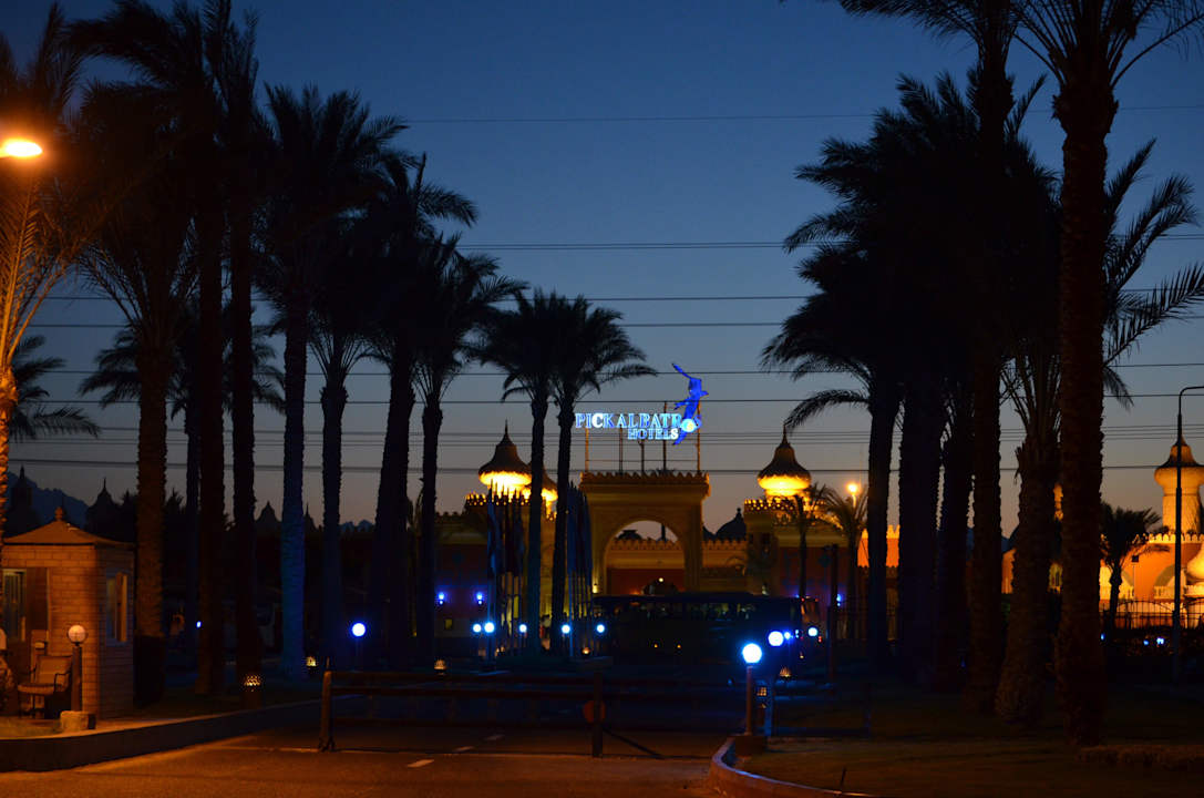 Hotel z zewnątrz 3 Pickalbatros Alf Leila Wa Leila Resort - Neverland Hurghada