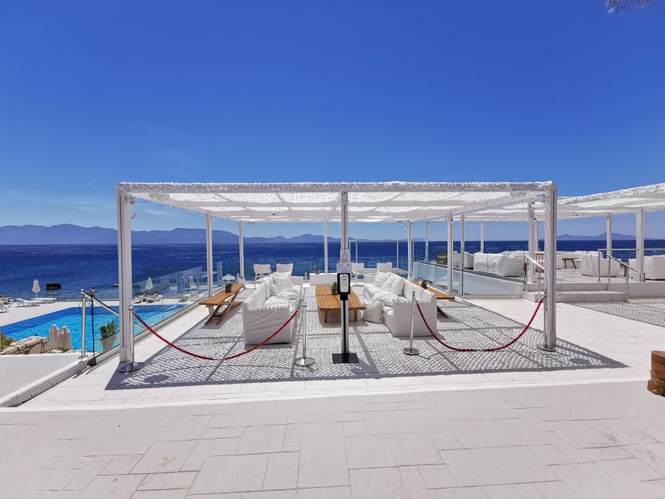 Gastro Dimitra Beach Hotel & Suites