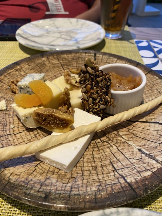 Gastro Acanthus Cennet Barut Collection