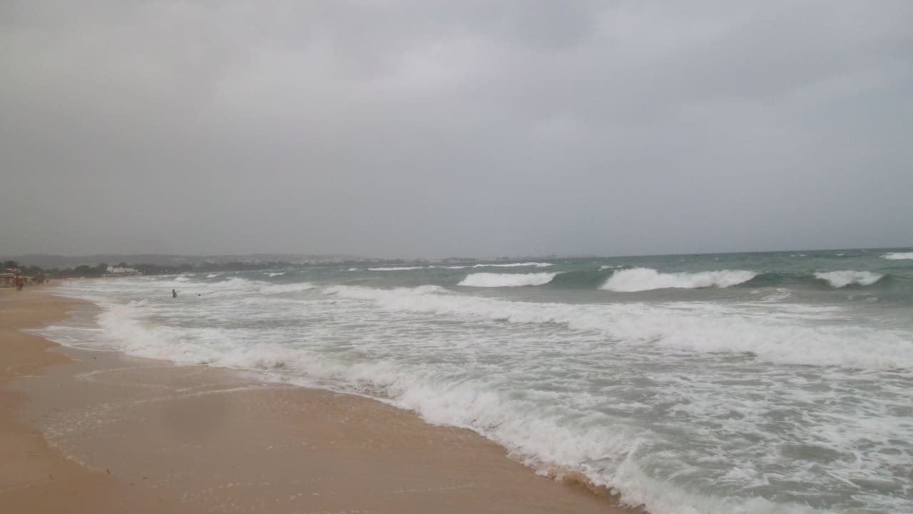 Sturm bei 40°C Samira Club