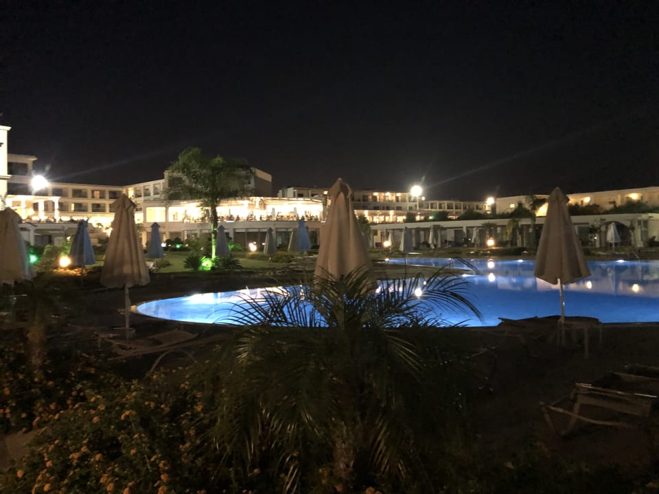 Pool Asterias Beach Resort