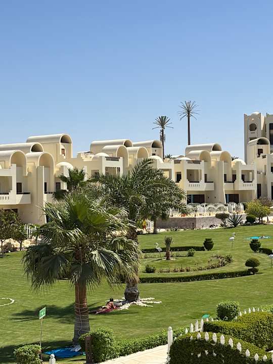 Gartenanlage Gravity Hotel & Aquapark Sahl Hasheesh