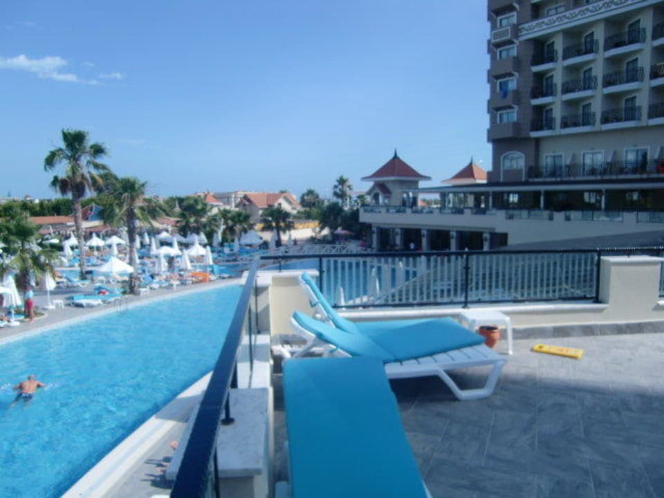 Einer von 5 Pools Side Mare Resort & Spa