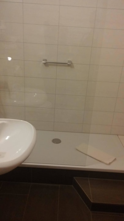 Tolle Dusche... Hotel Am Schlossberg