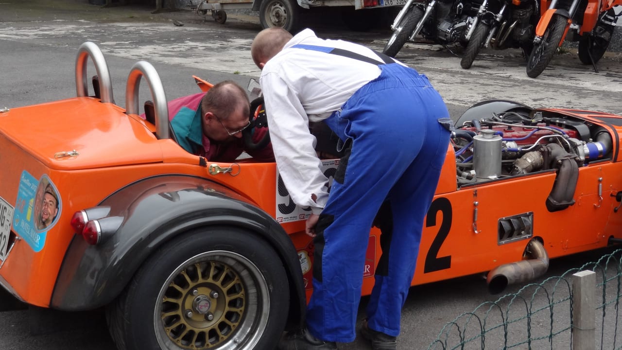 Parkplatz Lovecký zámeček Kladská