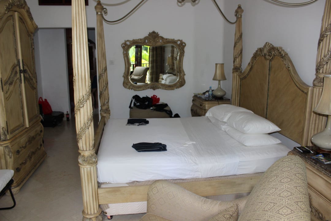 Schlafbereich der Junior Suite 10 Hotel Village du Pecheur