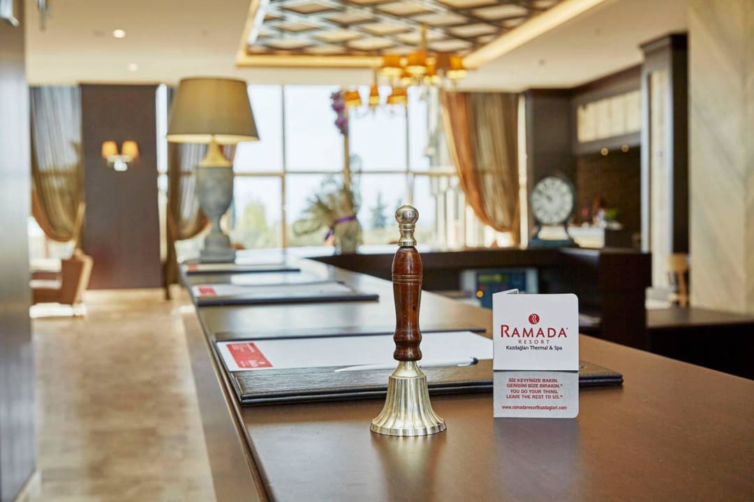 Rezeption Ramada Resort by Wyndham Kazdaglari Thermal and Spa