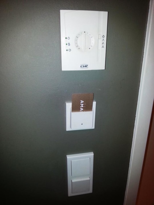 Klima, Zimmerkarte, Lichtschalter Hotel AMANO