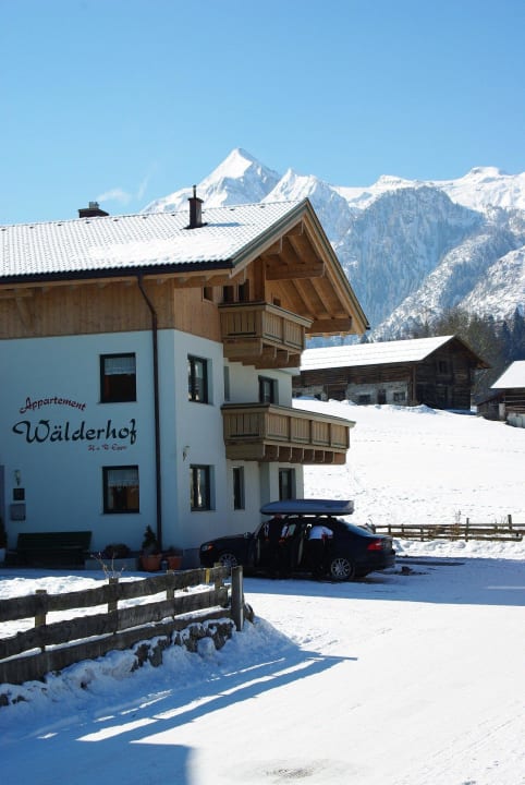 Unsere ruhige Lage mit freiem Blick in die Berge Apartment Wälderhof