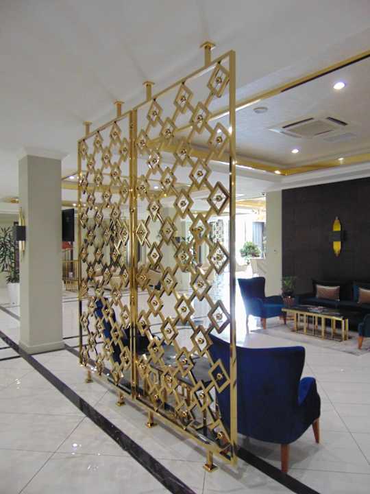 Lobby Wyndham Garden Tashkent
