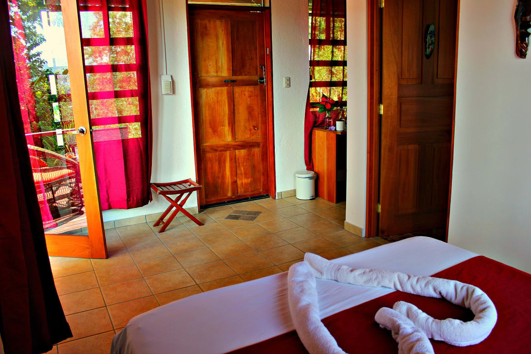 Zimmer Ceiba Tree Lodge