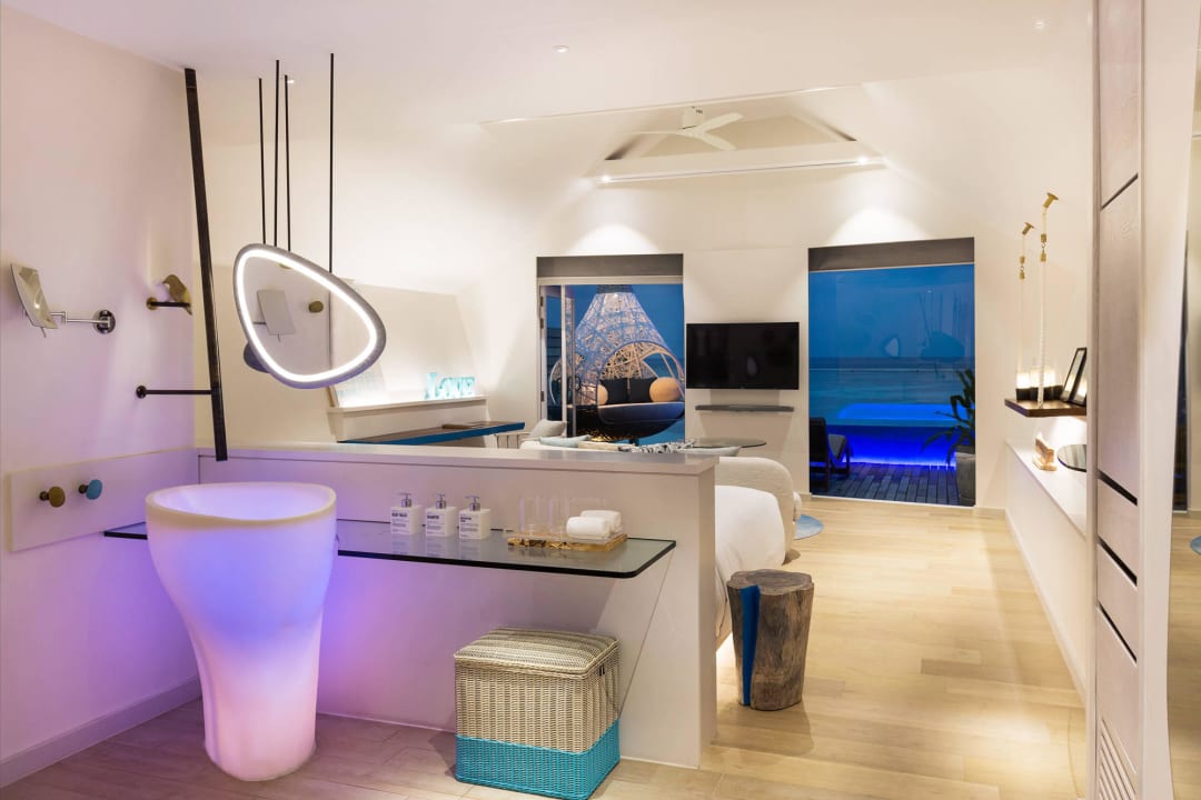 Romantic Pool Water Villa LUX South Ari Atoll