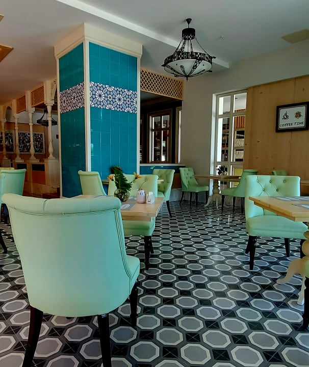 Gastro Commodore Elite Suites & Spa - Adults only