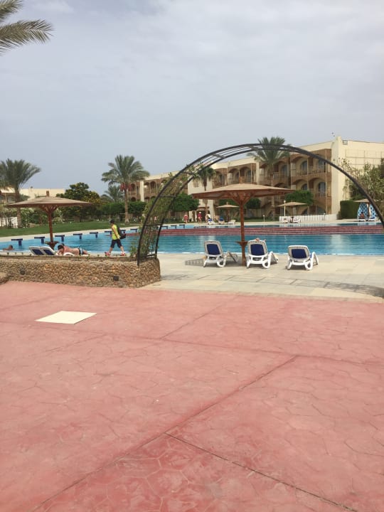 Außenansicht Desert Rose