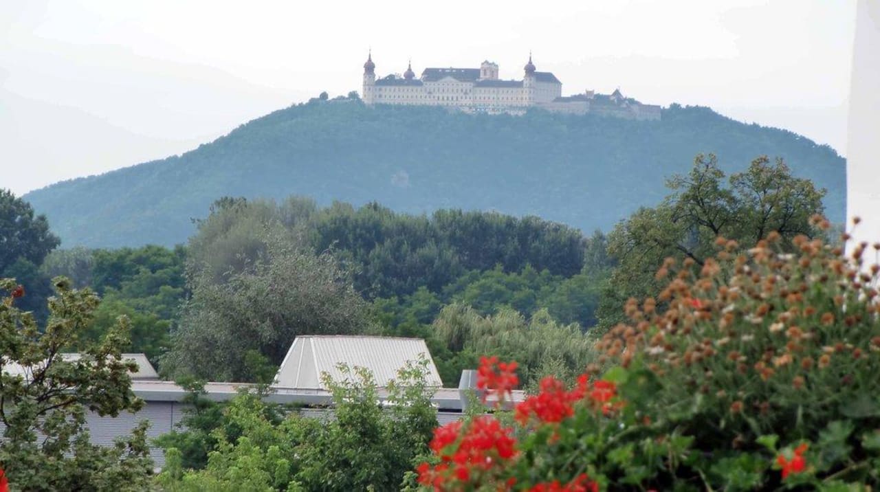 Ausblick aufs Kloster Parkhotel Krems
