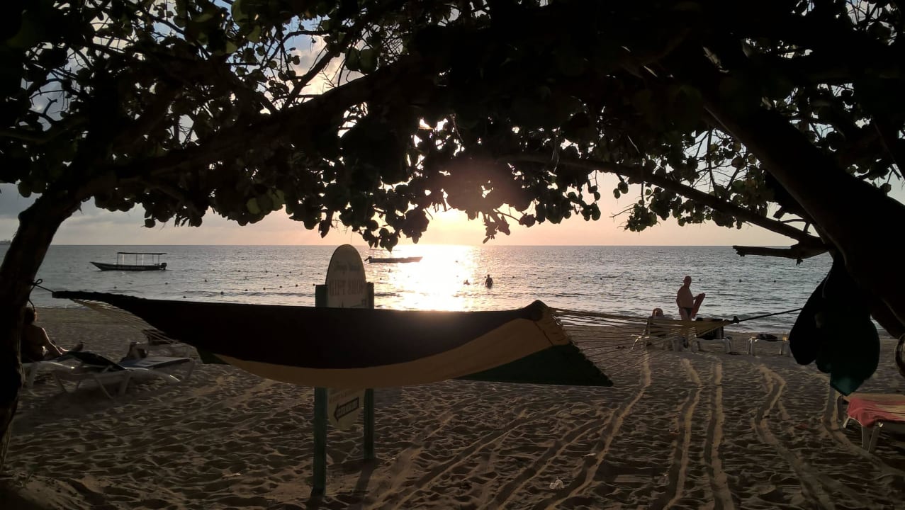 Sonnenuntergang in Negril Merril's Beach Resort