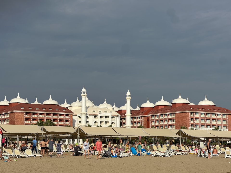 Außenansicht Royal Taj Mahal Hotel