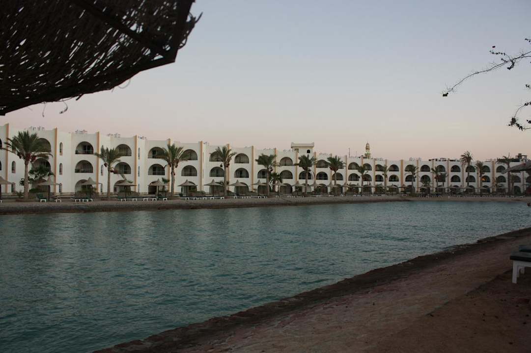 Lagune Arabia Azur Resort