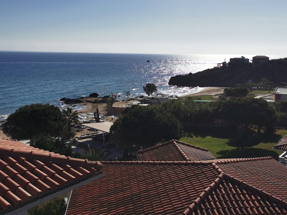 Außenansicht The Bay Hotel & Suites