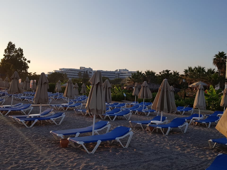 Strand Starlight Resort Hotel