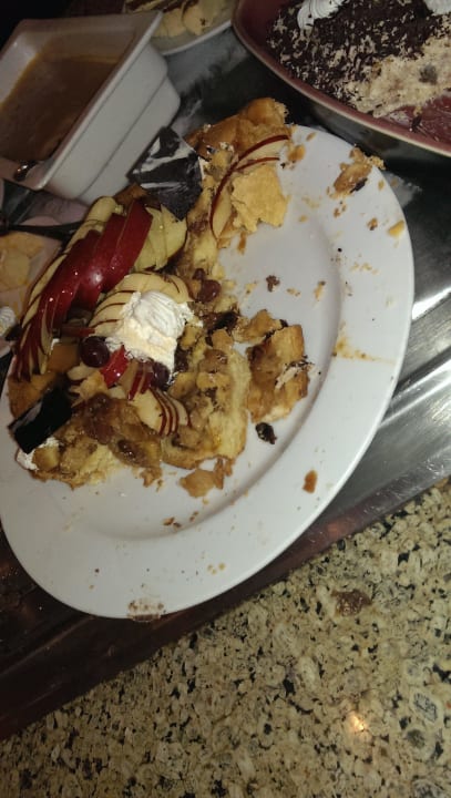 Reste werden immer zusammengekratzt anstatt frisch Riviera Aqua Park Resort