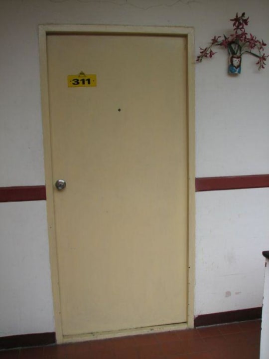 Zimmer. Basaya Beach Hotel & Resort