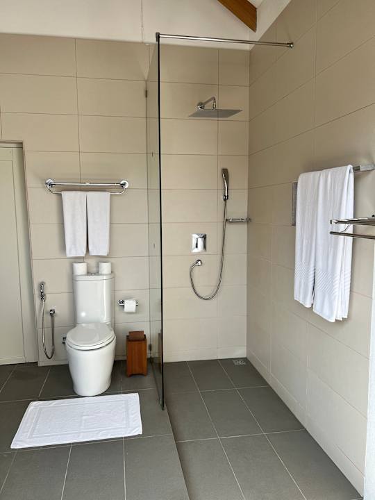 Zimmer Ellaidhoo Maldives by Cinnamon
