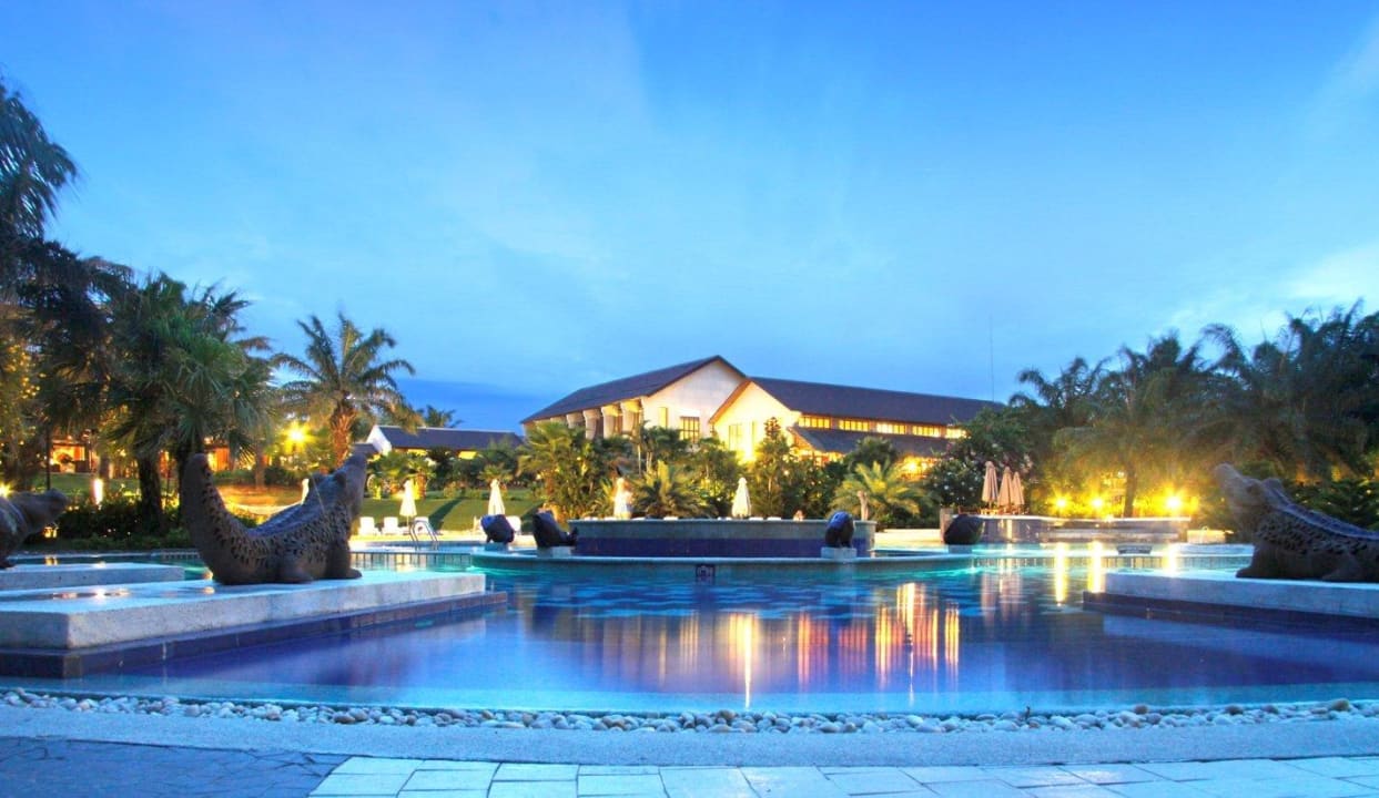 Swimming Pool Palm Garden Beach Resort & Spa