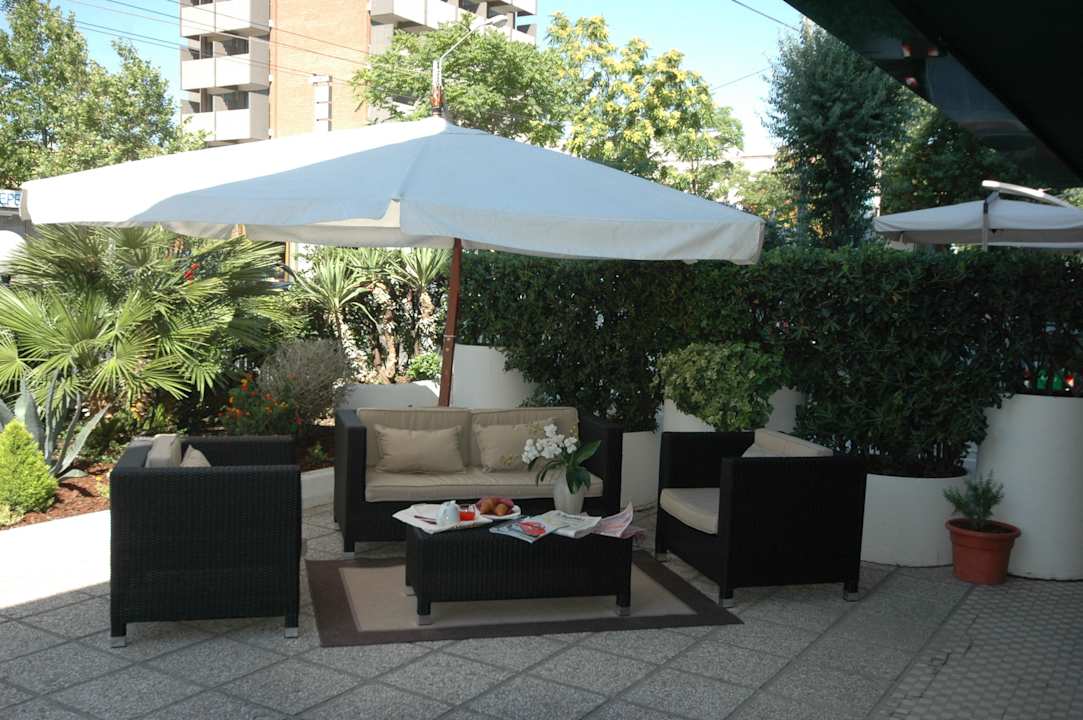 Hotel Regina Rimini Vacanze Rimini Urlaub  Hotel Regina