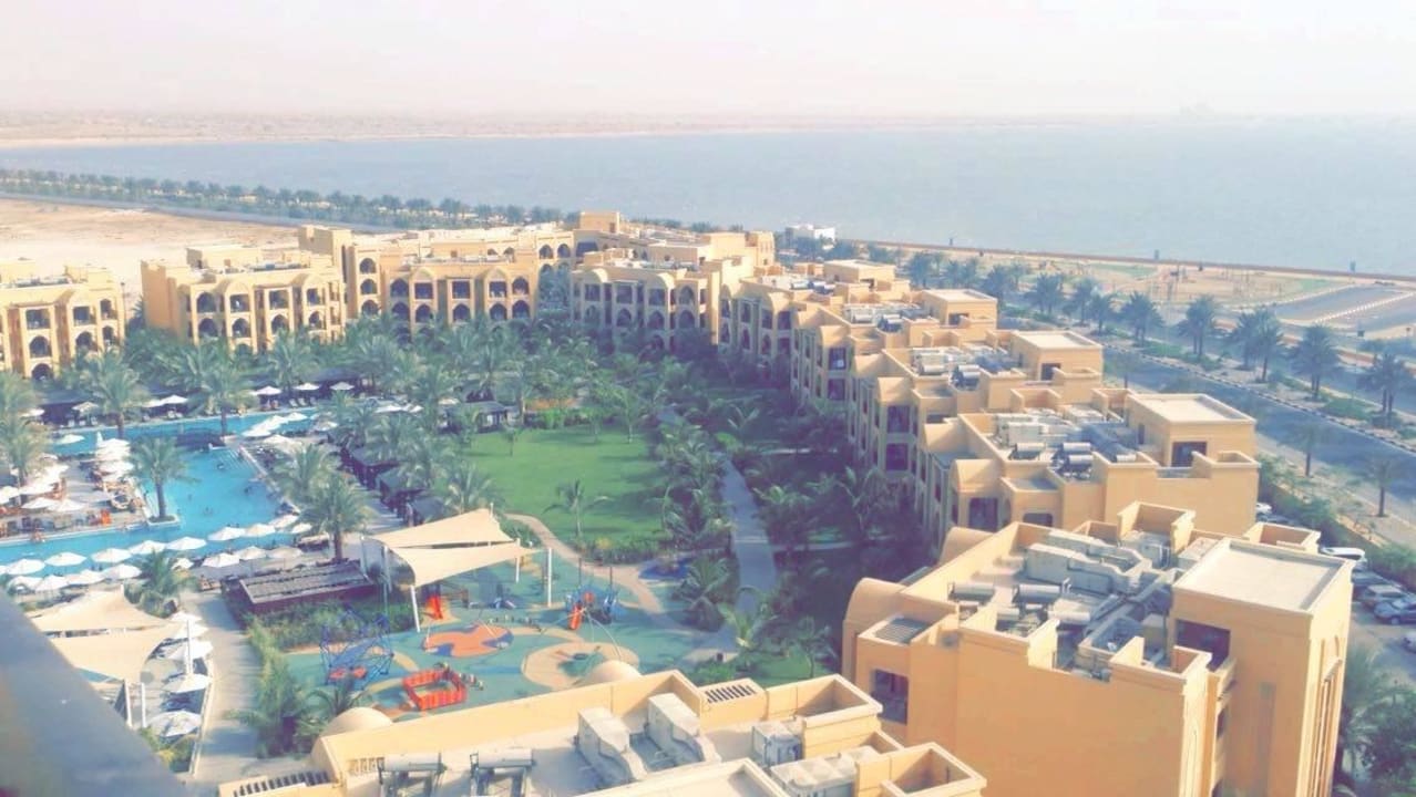 Ausblick von der spa-terrase DoubleTree by Hilton Resort & Spa Marjan Island