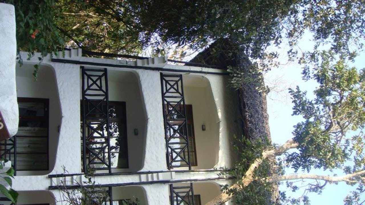 Вид одного из здание в отеле Hotel Papillon Lagoon Reef