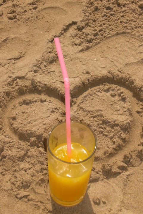 Orangensaft am Strand Hotel Corissia Princess