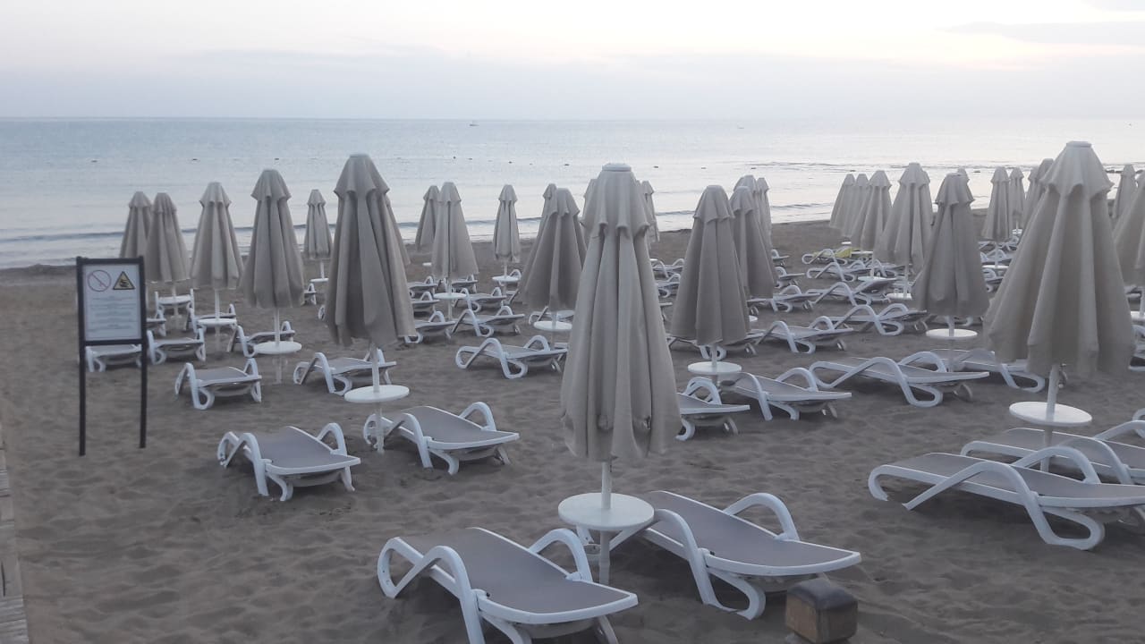 Strand Melas Resort Hotel