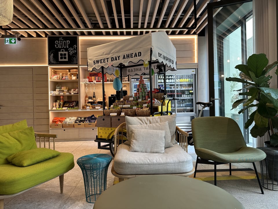 Lobby Hilton Garden Inn Mannheim