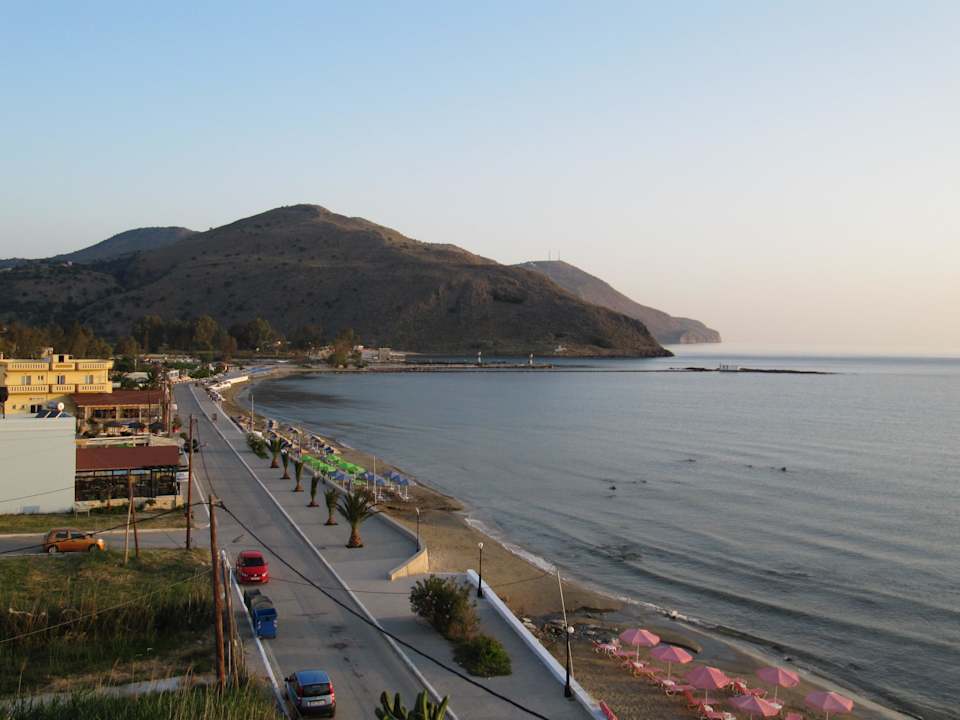 Strandpromenade von Corissia Princess Terrasse Hotel Corissia Princess