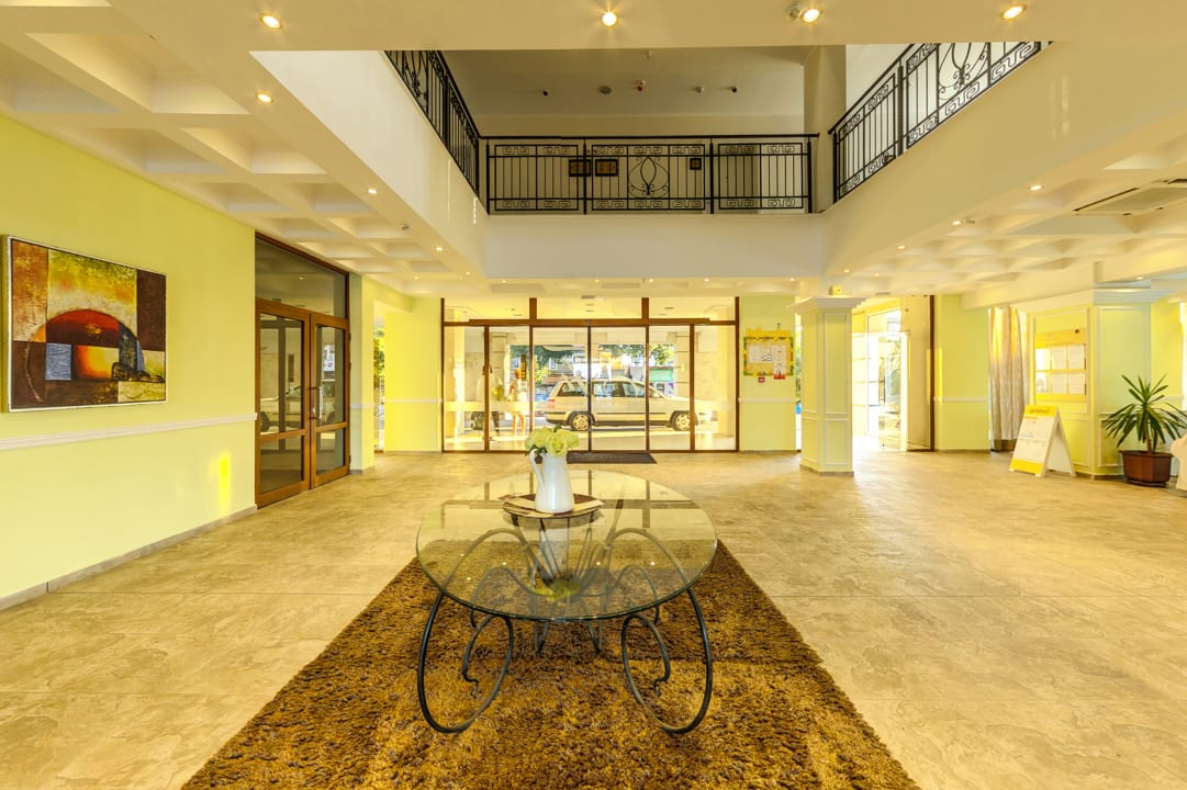 Lobby Festa Pomorie Resort