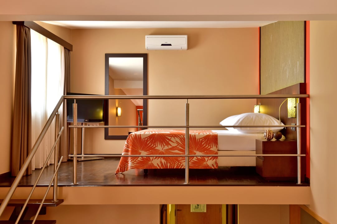 Zimmer Pestana Trópico
