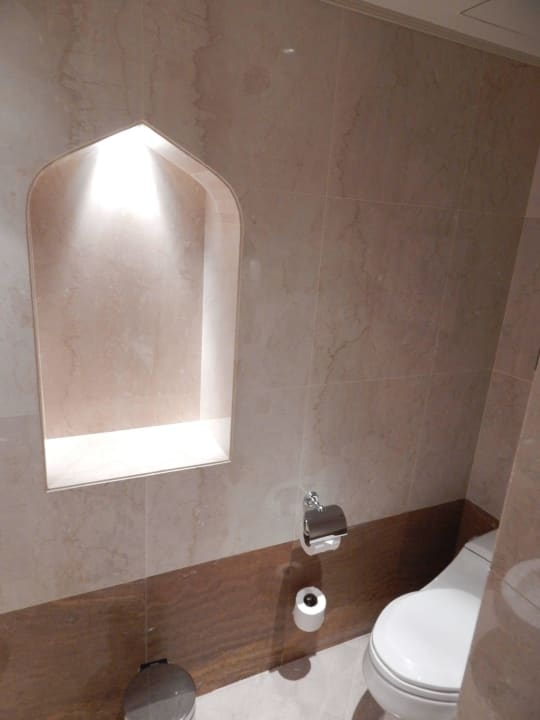 WC mit gegenüberliegendem BD Sheraton Hotel & Resort Abu Dhabi