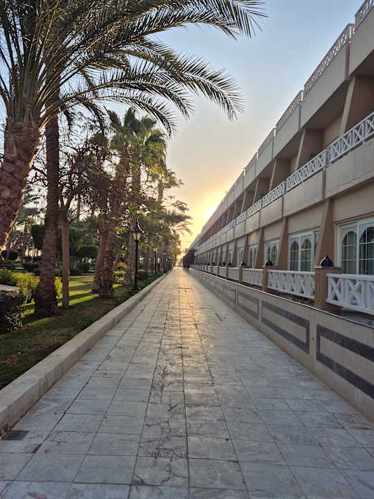 Außenansicht The Grand Hotel Hurghada