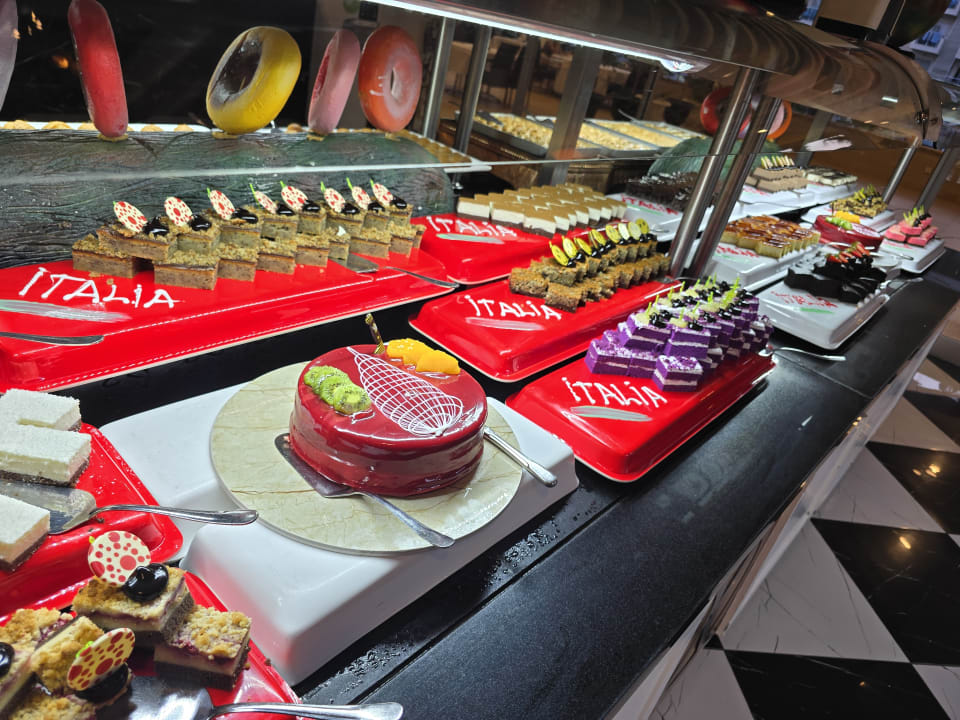 Gastro Hotel Royal Garden Beach