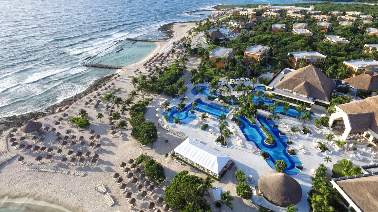 Außenansicht Bahia Principe Luxury Akumal