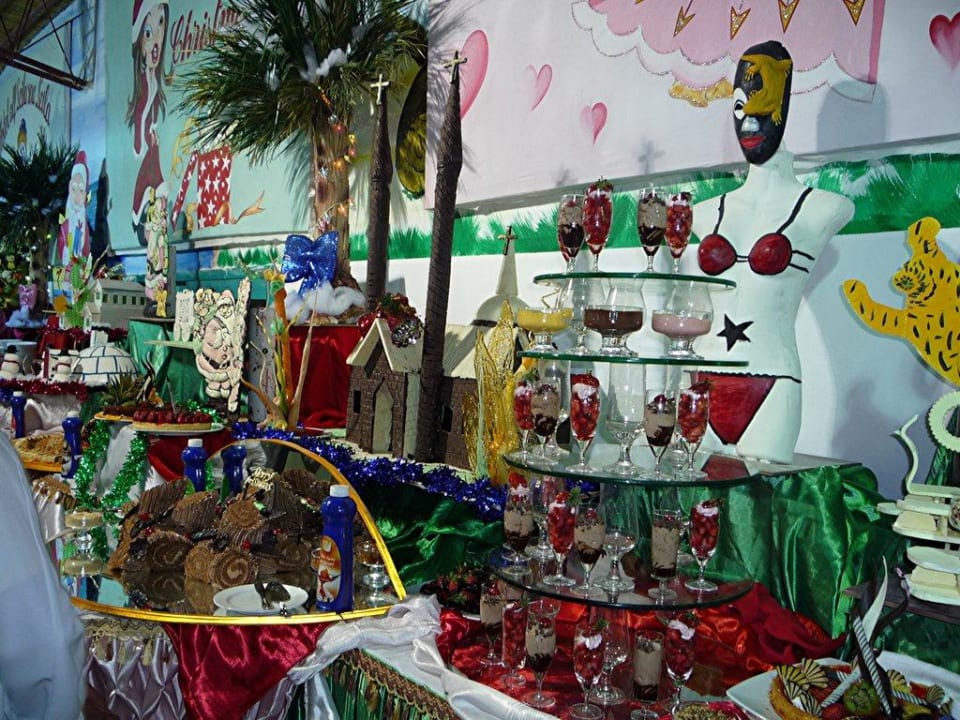 Weinachtsbüffet Pickalbatros Alf Leila Wa Leila Resort - Neverland Hurghada