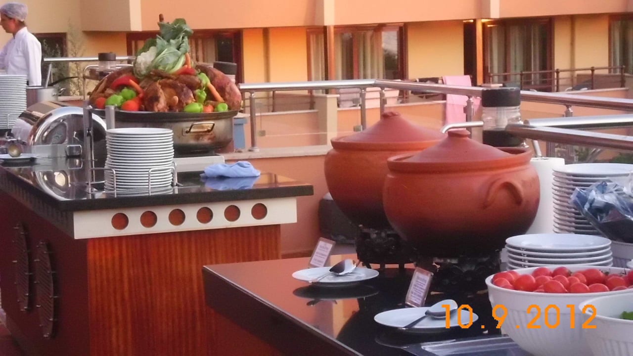 Eine von 5 Grillständen Hotel Grand Side