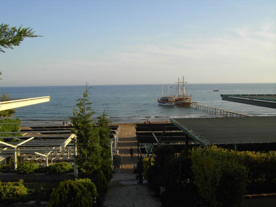 Hoteleigener Strand Club Side Coast