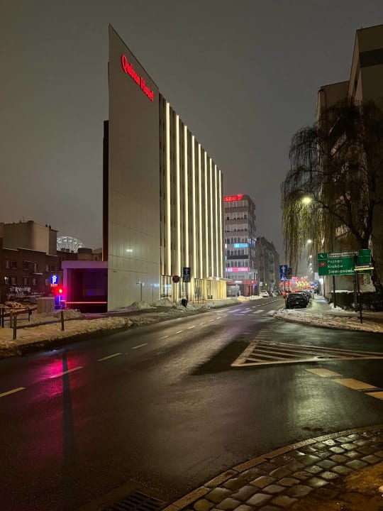 Außenansicht Qubus Hotel Katowice