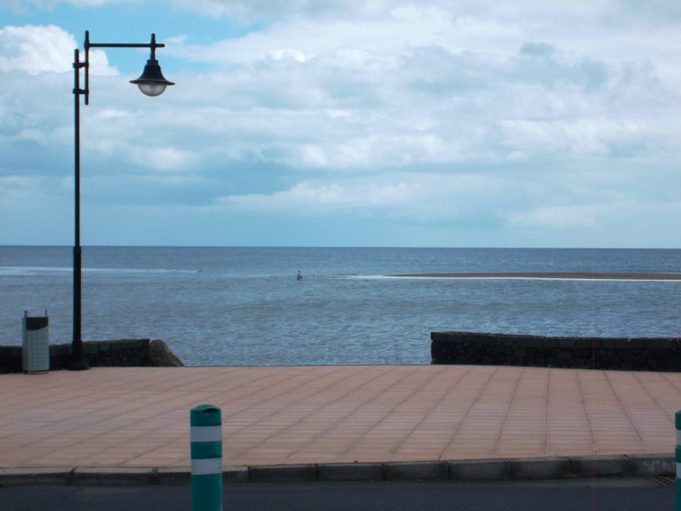 Wo Strand war ist nur noch Wasser Aparthotel Costa Mar