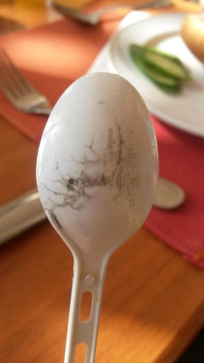 Dreckig Three Corners Sea Beach Resort