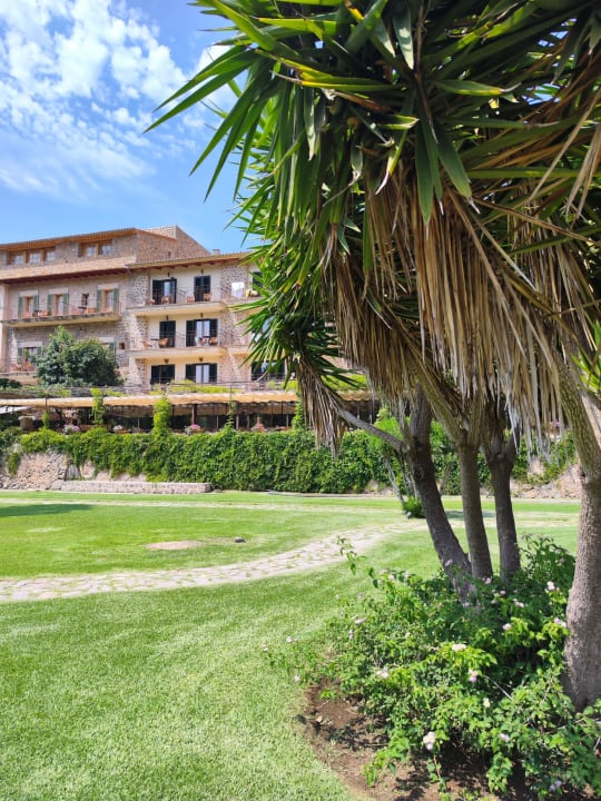 Gartenanlage Hotel Es Port